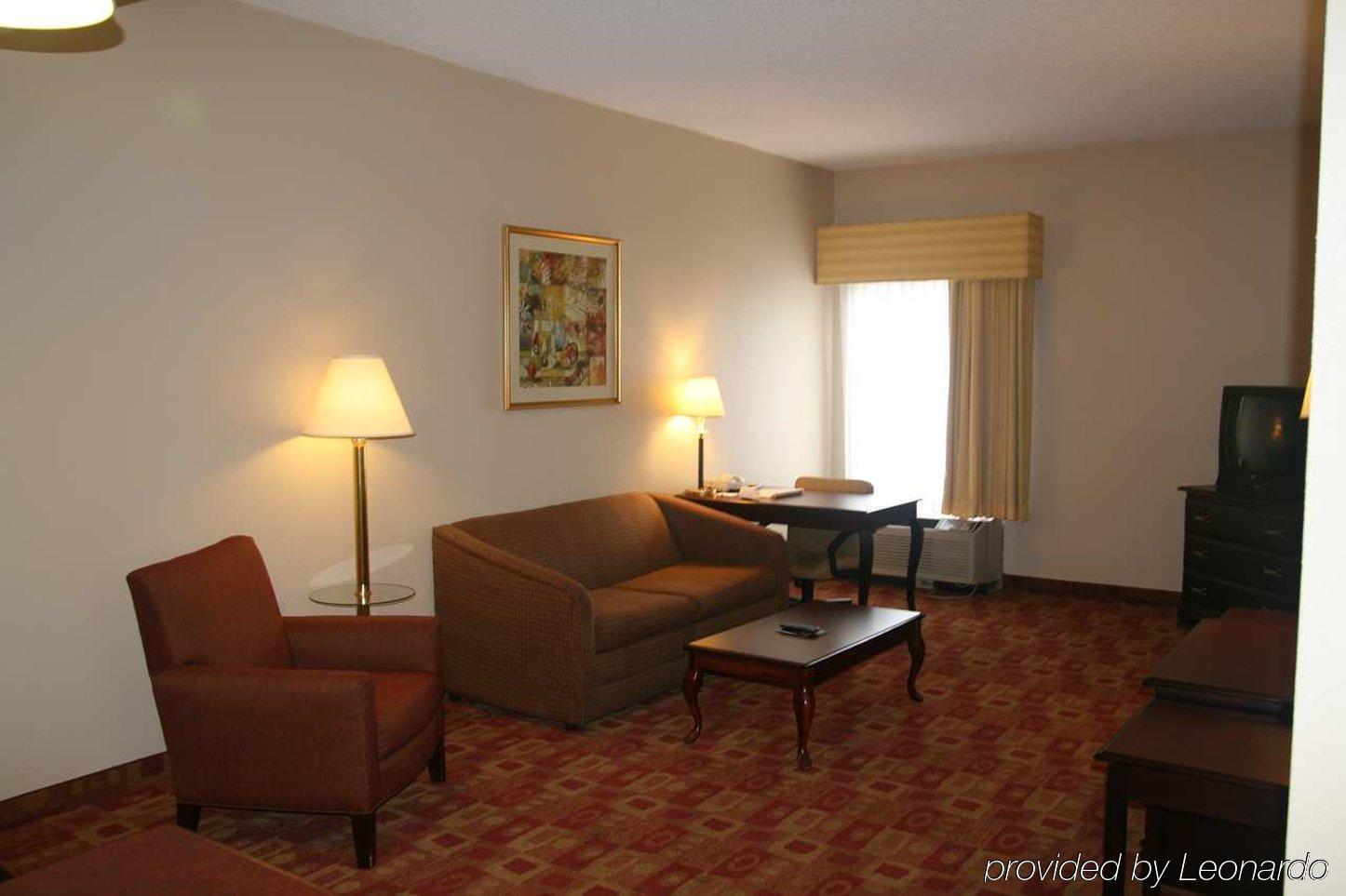 Rome Inn And Suites エクステリア 写真