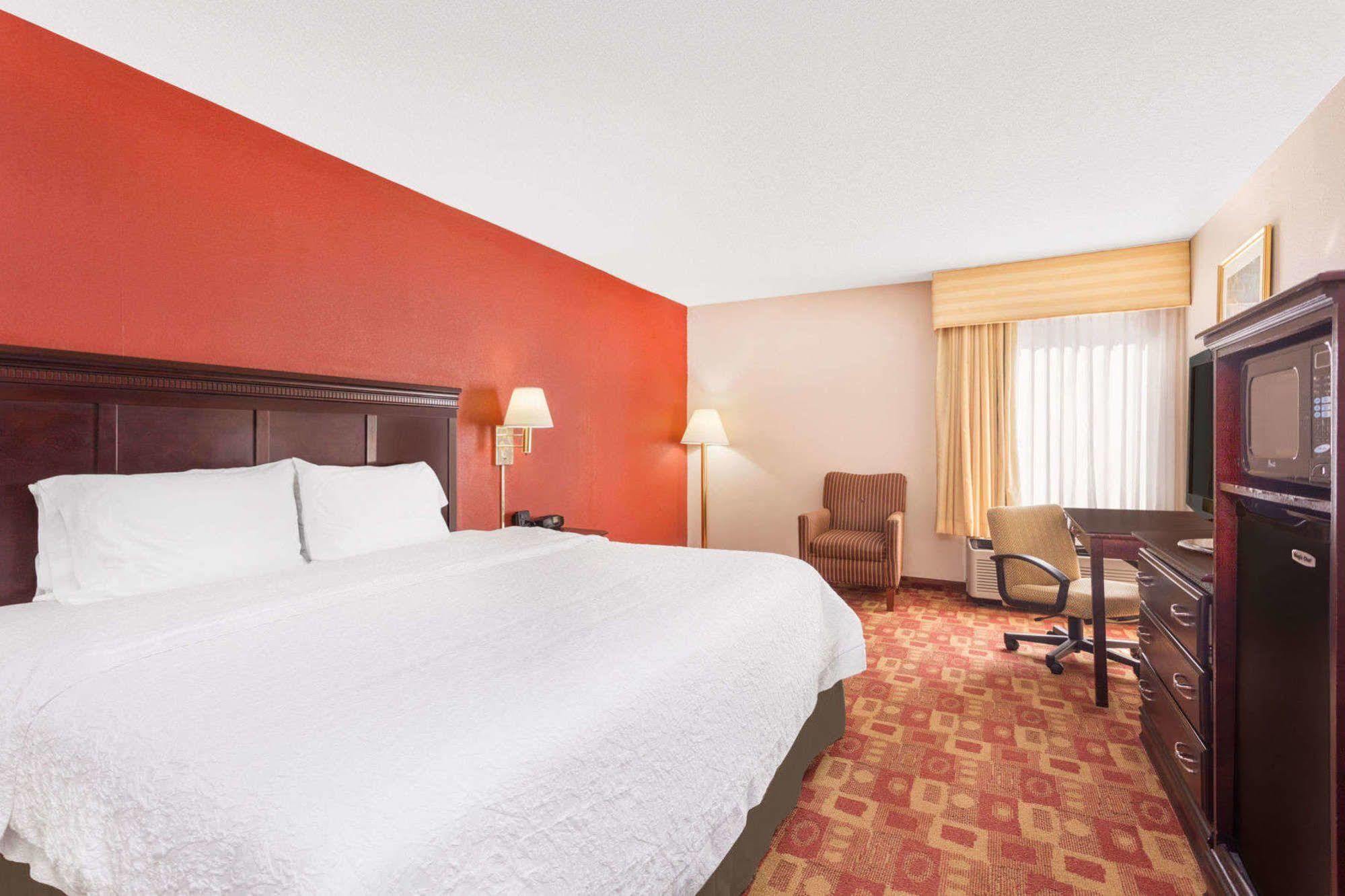 Rome Inn And Suites エクステリア 写真